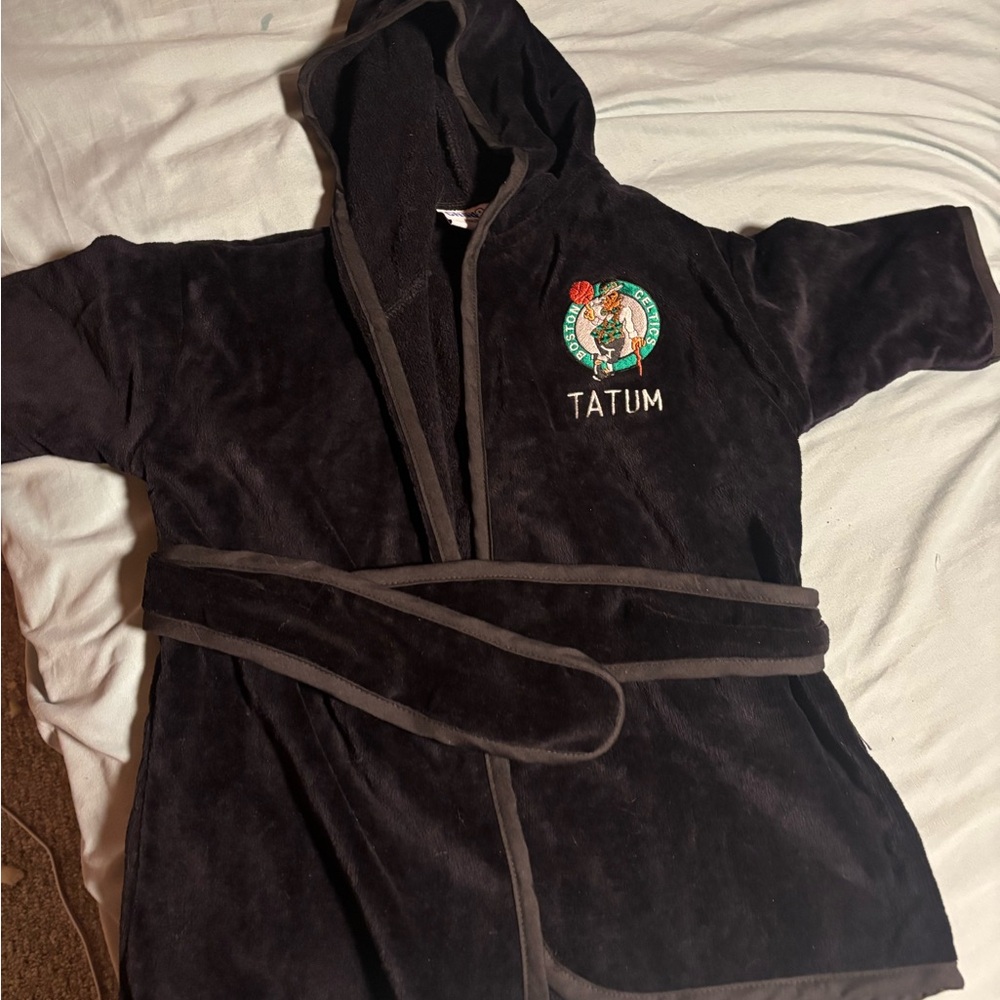 Jason Tatum Celtics robe brand new